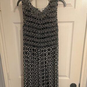 Croft and Barrow Black/White Midi Dress Small